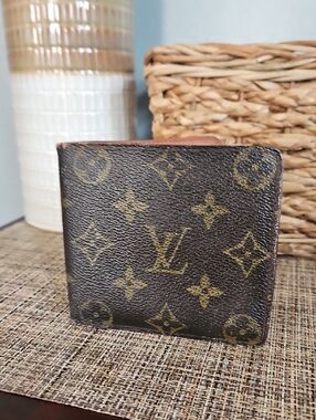 Louis Vuitton Monogram Compact Wallet - Brown/Gold